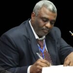 حكومة الأمل … حسابات البقاء أو الذهاب
